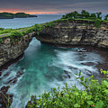 Broken beach on Nusa Penida in Bali at sunrise. 